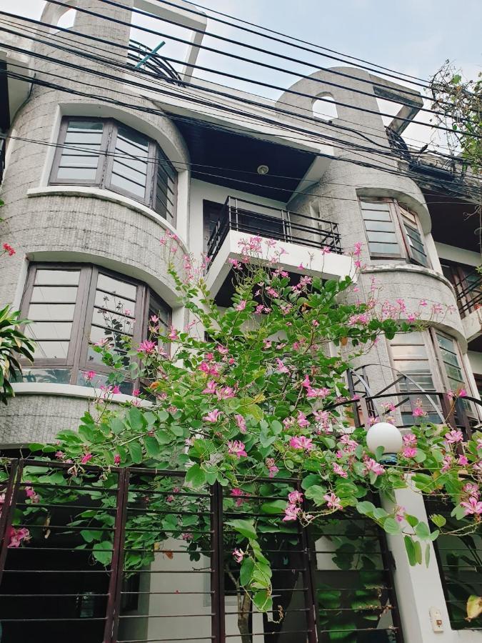 Kru Nat'S Bed & Breakfast W/ Private Rooms & Gym Bangkok Exteriör bild
