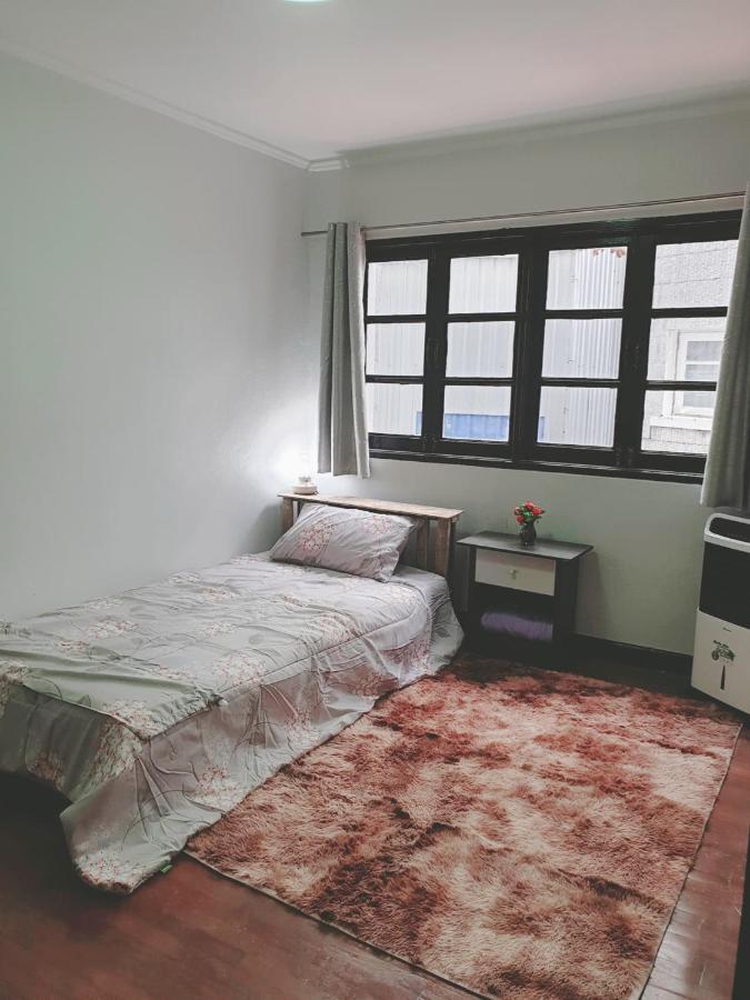 Kru Nat'S Bed & Breakfast W/ Private Rooms & Gym Bangkok Exteriör bild